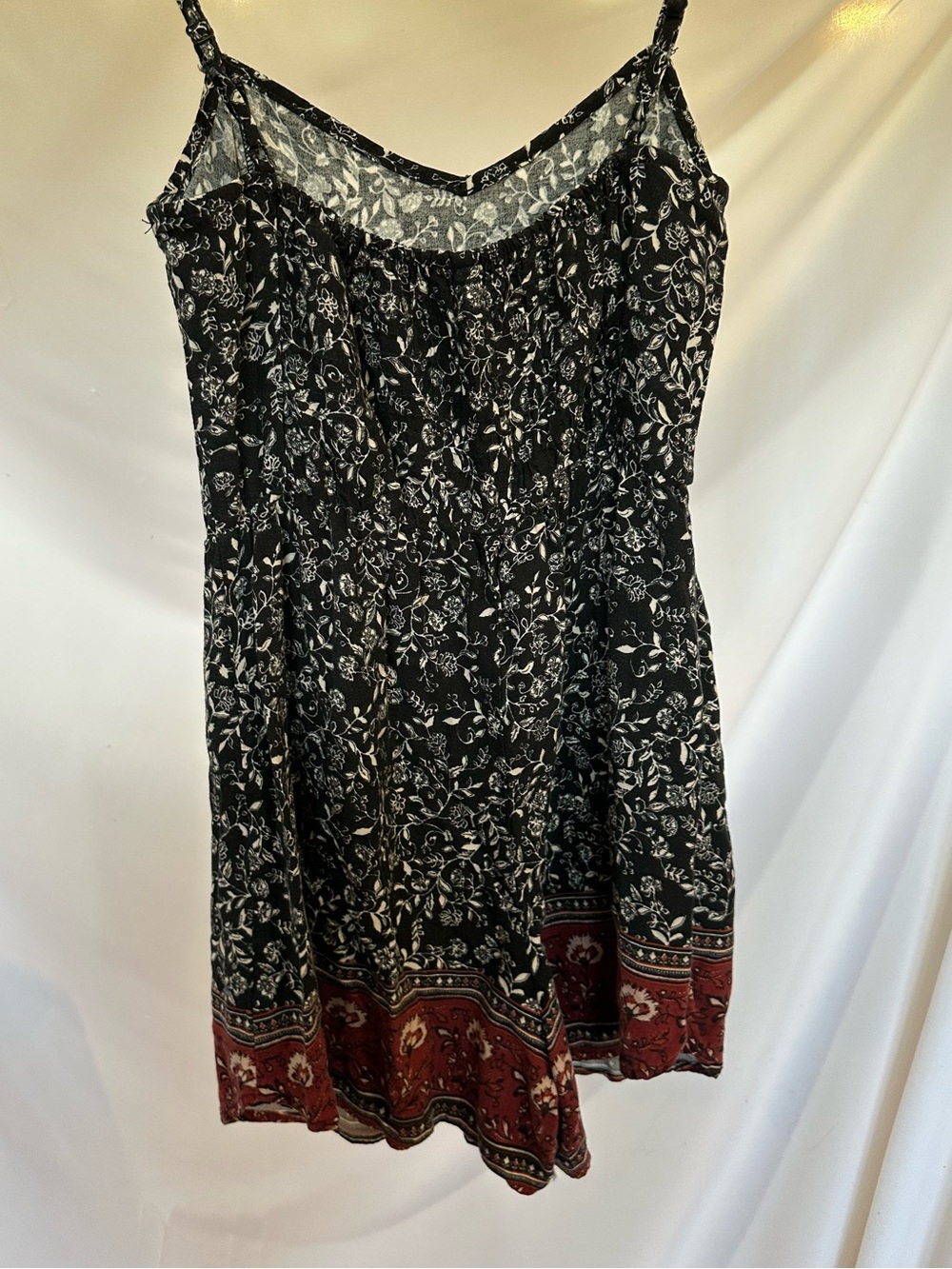 Boho Style Romper - Picture 5 of 7